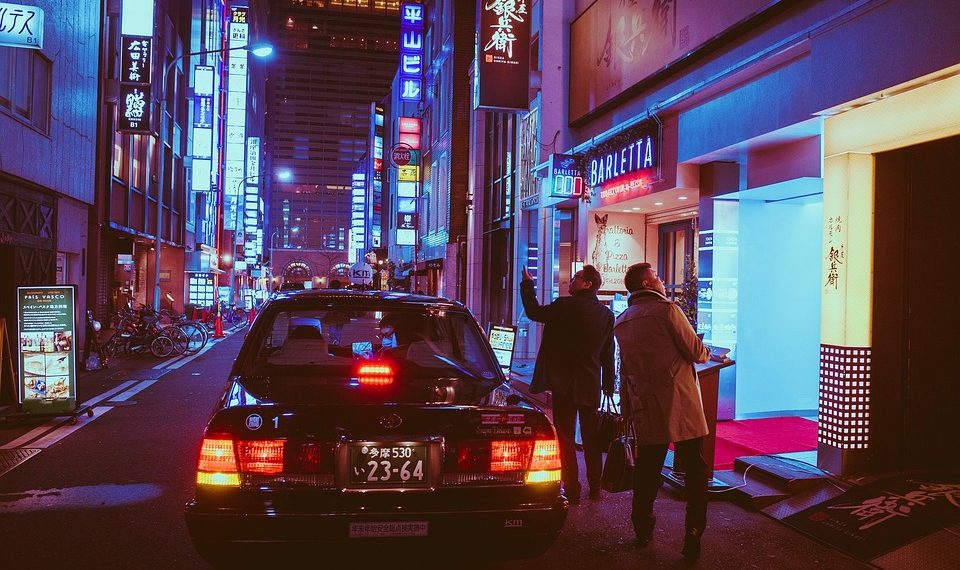 Drive Smarter, Not Harder: Easy Car Hacks to Save Money and Time